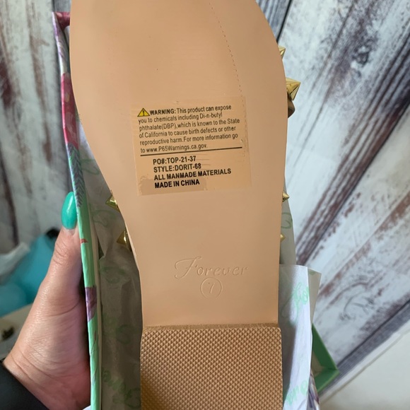 Taupe and gold spiked Sandals / Slides NWT - Picture 4 of 9